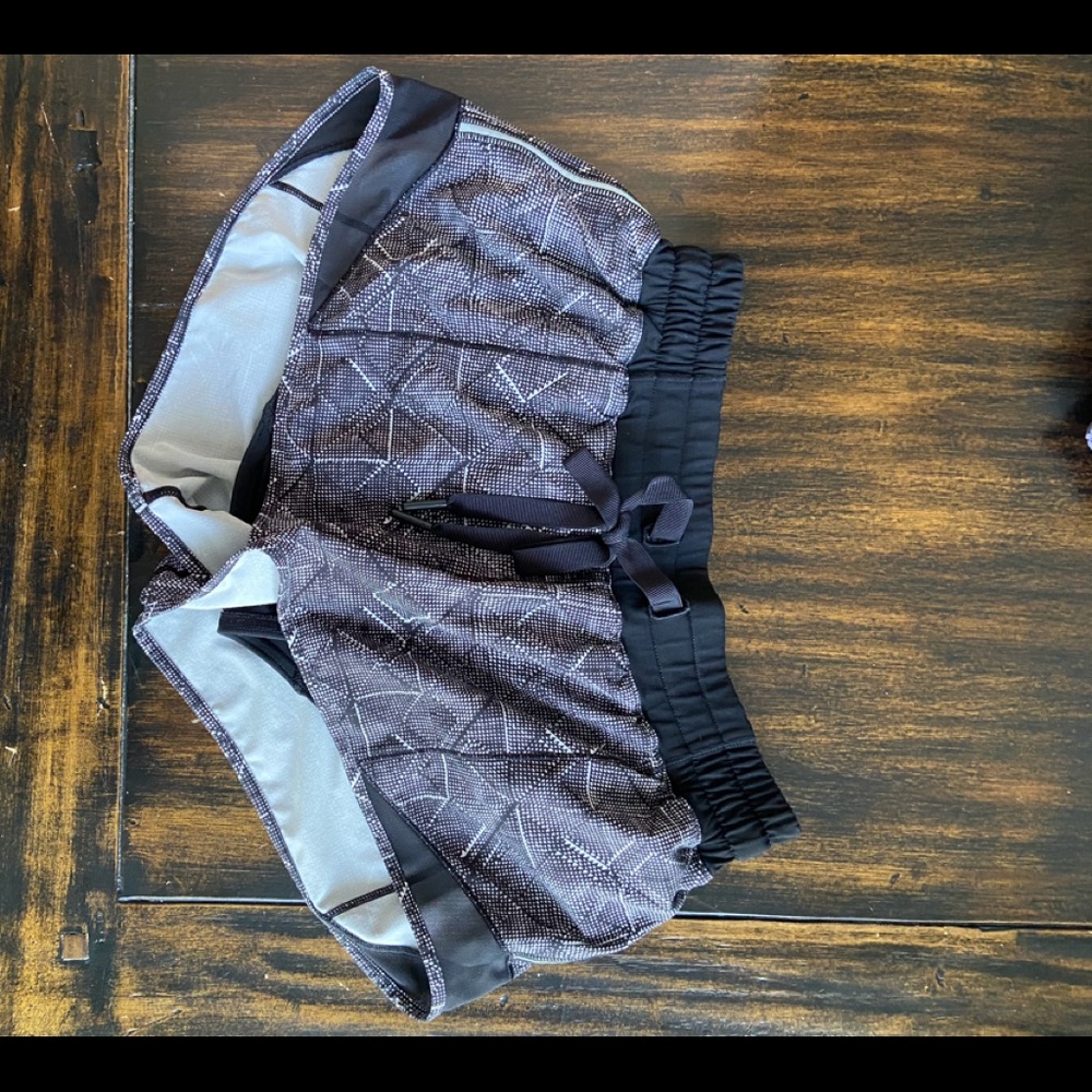 Lululemon women’s active shorts